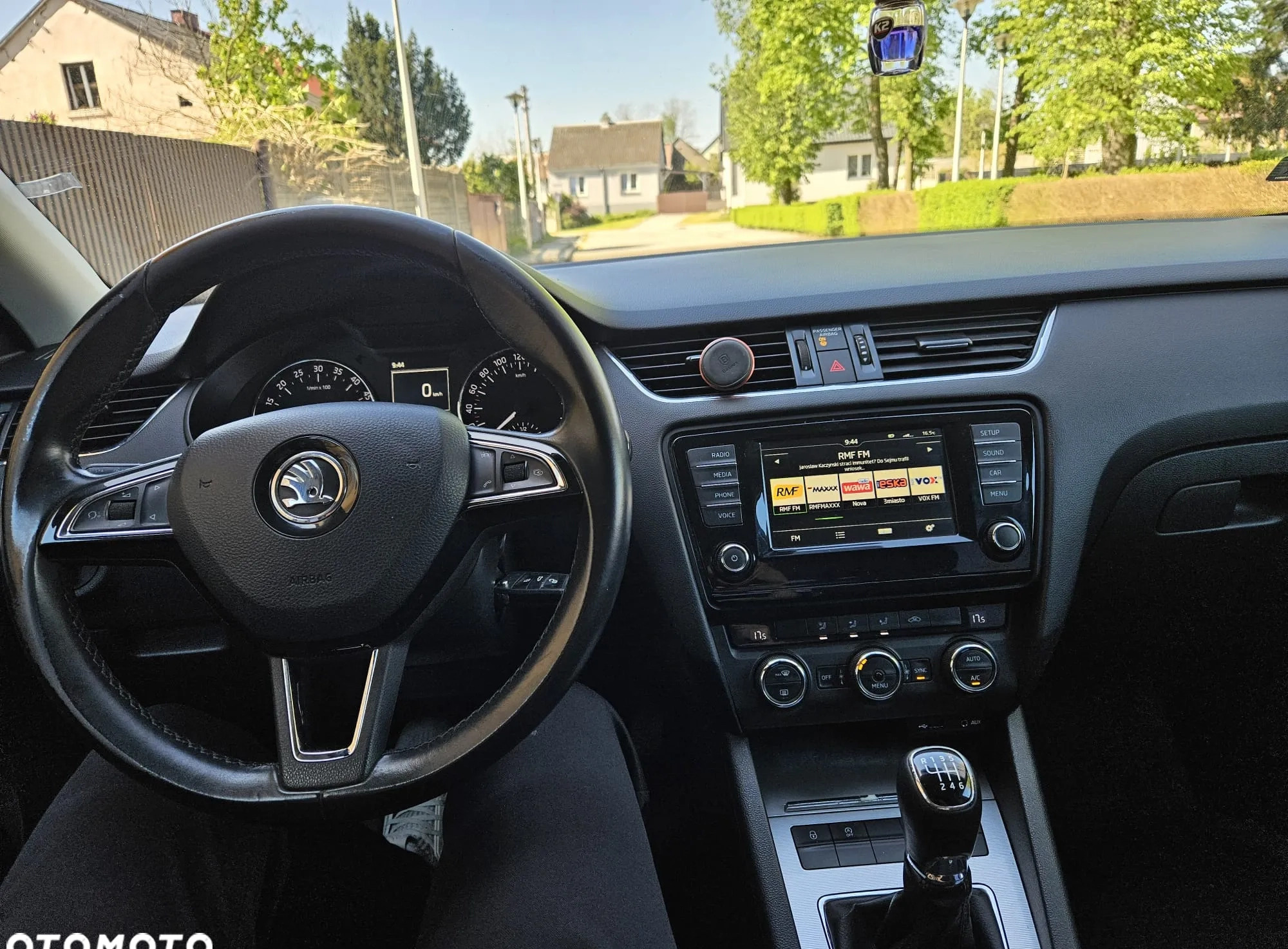 Skoda Octavia cena 39900 przebieg: 257000, rok produkcji 2015 z Daleszyce małe 326